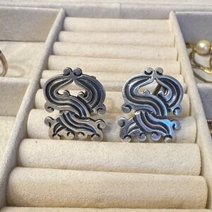 Taxco Artisan Silver Swirl Screw back Earrings